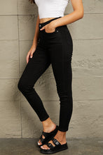 Load image into Gallery viewer, Judy Blue Full Size Tummy Control High Waisted Classic Skinny Jeans