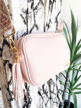 Load image into Gallery viewer, Medium Willow Cross Body Bag